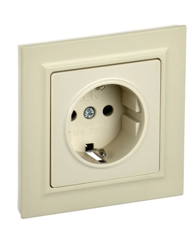 Розетка с з/к РСР14-1-0-БрКр бежевый BRITE (BR-R14-16-K10-F). Розетка с заземлением с защитными шторками в сборе. IEK в Армавире