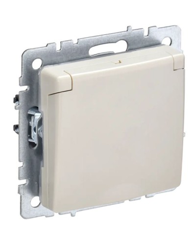 Розетка с з/к РСбш10-3-БрКр бежевый BRITE (BR-R16-16-K10). Розетка с заземлением с защитными шторками и крышкой. IEK в Армавире