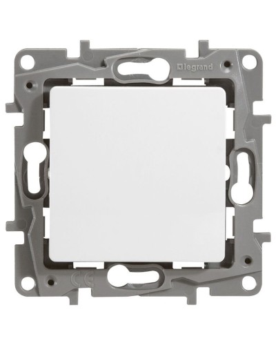 Переключатель 10AX-250В ETIKA, белый (672205). Выключатель. LegranD в Армавире